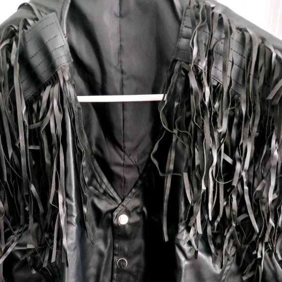 Men’s Faux Leather Fringe Biker Vest – Sleeveless Black Size 2X Large - Picture 6 of 8